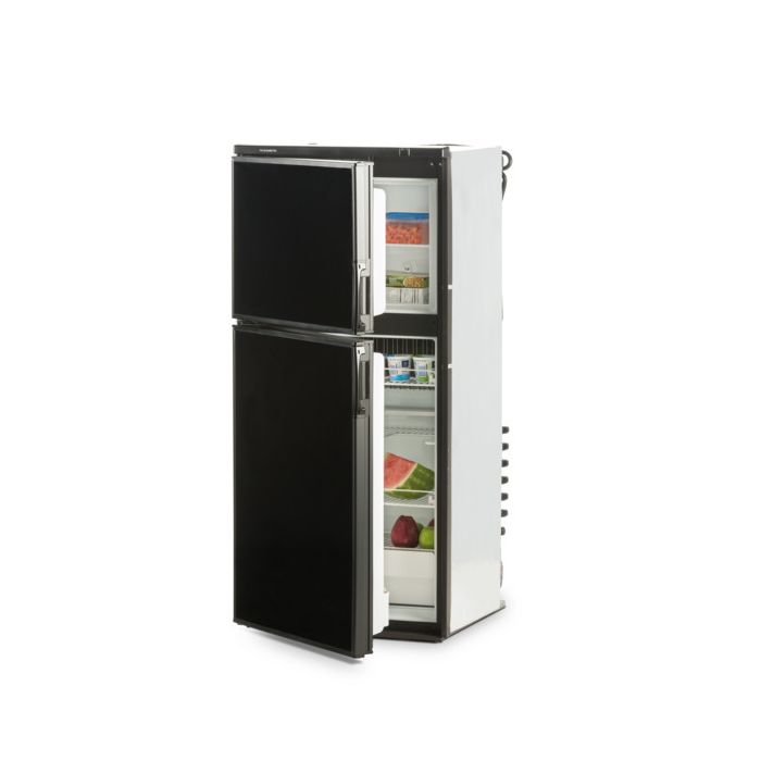 Dometic 7 cu ft clearance refrigerator