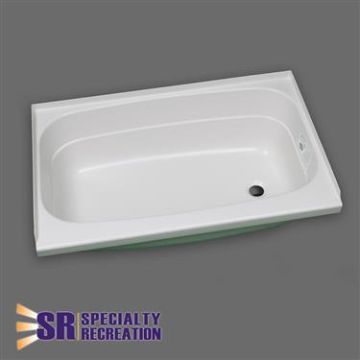 Specialty Recreation 32" x 24" x 11" Right Hand Drain Bathtub - White